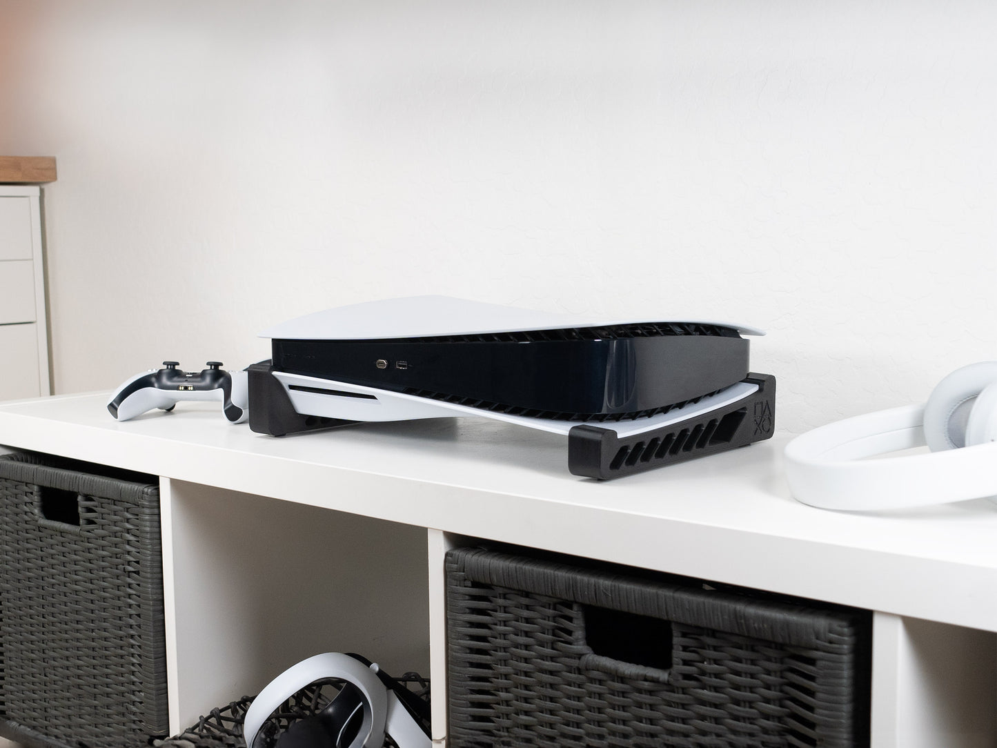 UPLVL Soles PS5 Horizontal Stand for Original PS5